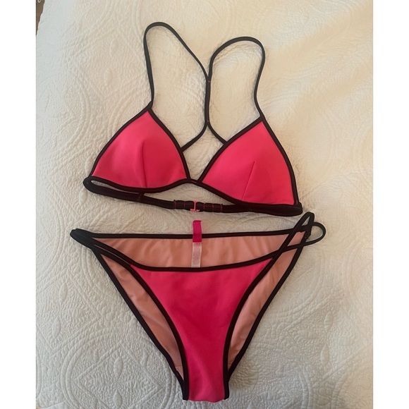 Bundle 3 Bikini Sets Robin Piccone, dbrie, Victoria Secret - Top & Bottom, Small - Picture 4 of 4